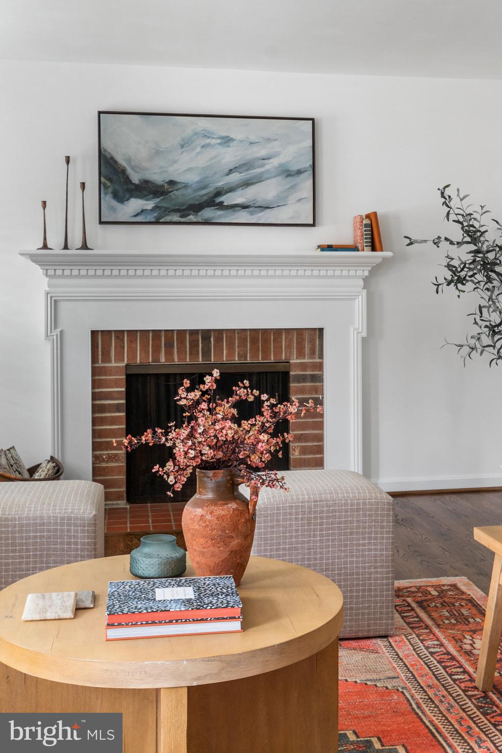 1229 Kensington Road McLean, VA 22101 - Photo 5 of 55 Gallery Image 5