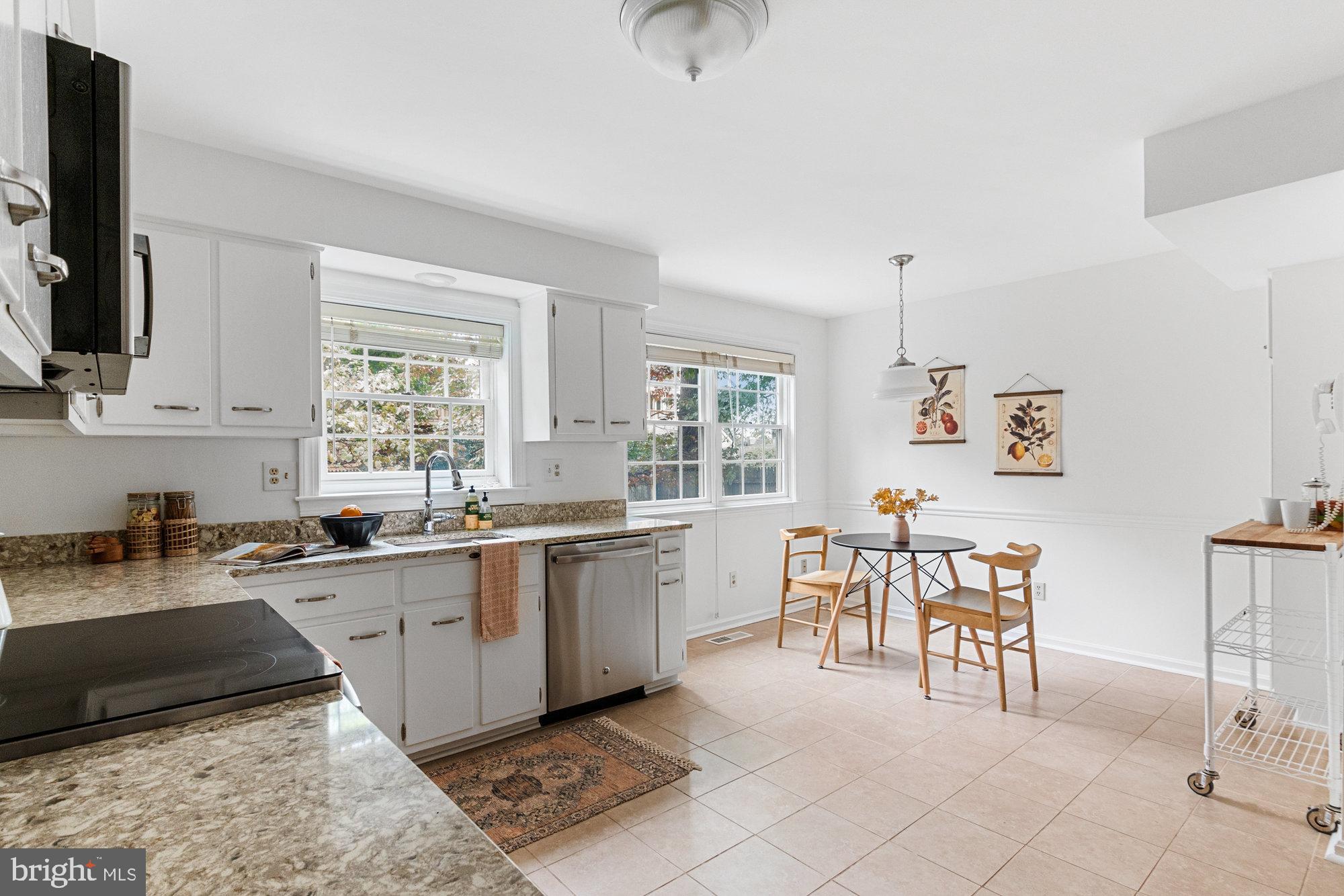 1229 Kensington Road McLean, VA 22101 - Photo 10 of 55 Gallery Image 10