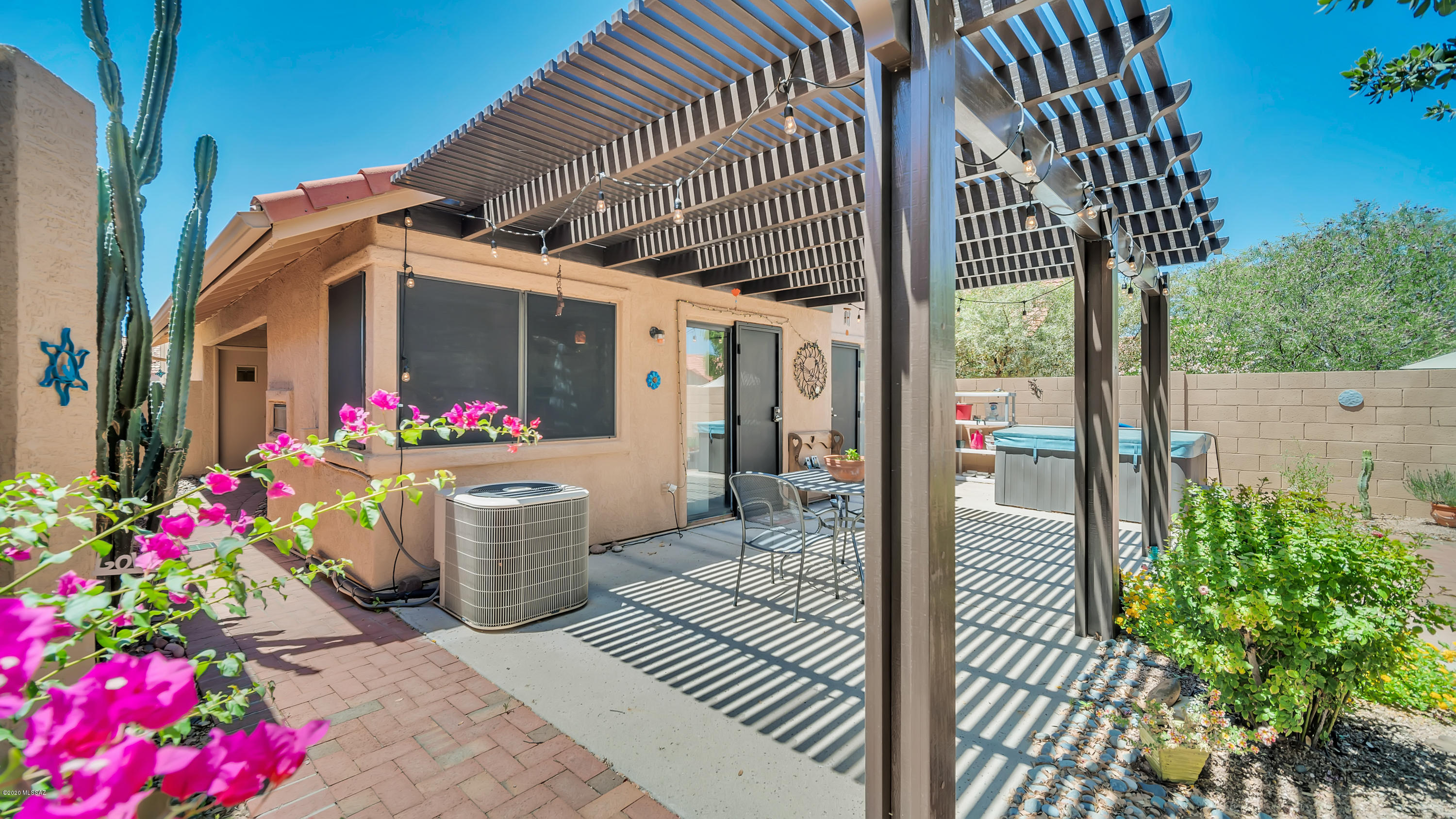 301 East Ridgeland Street Tucson, AZ 85704 - Photo 7 of 32