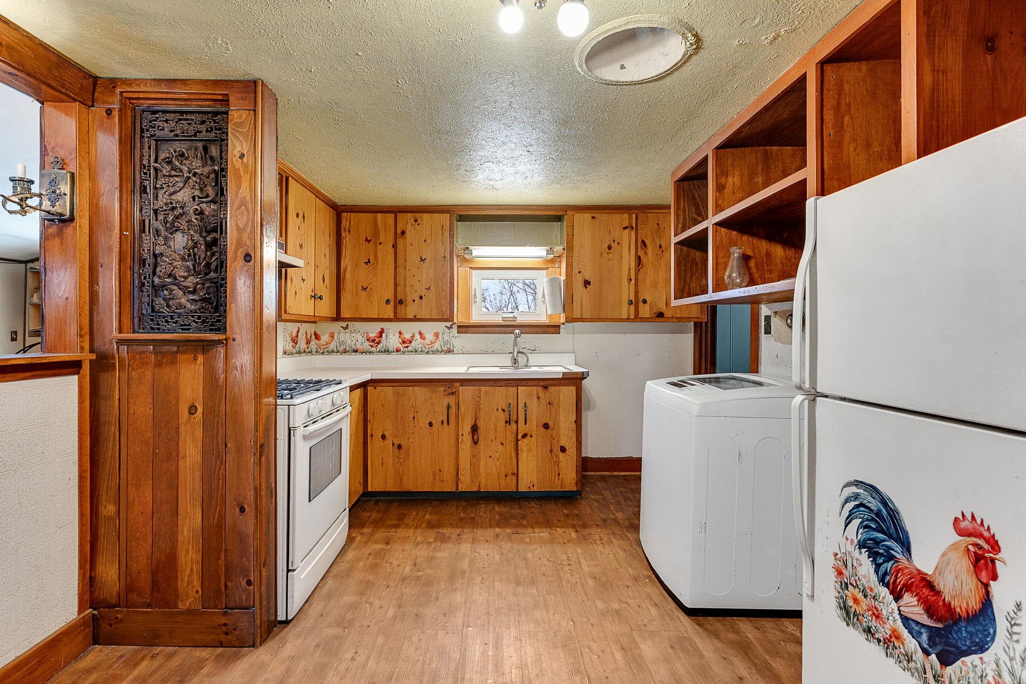 779 Brigham Road St. Albans Town, VT 05478 - Photo 10 of 40