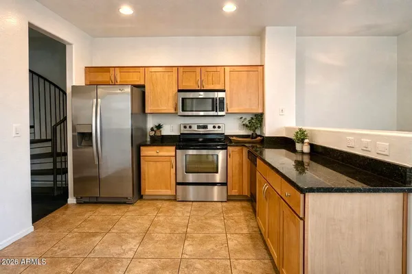 $262,000 | 2264 East Huntington Drive, Phoenix, AZ 85040