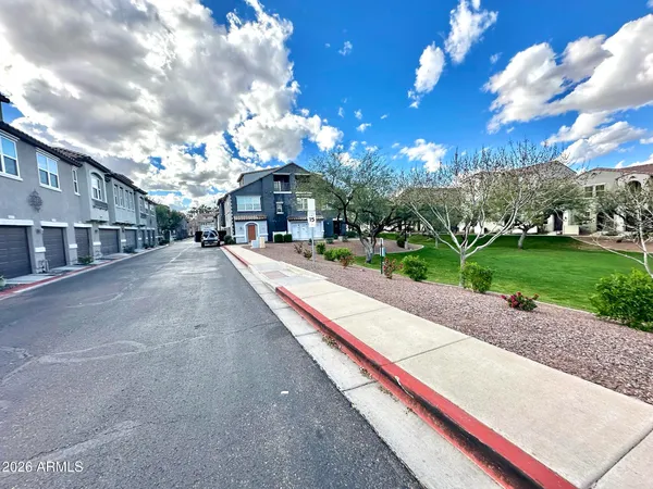 $262,000 | 2264 East Huntington Drive, Phoenix, AZ 85040