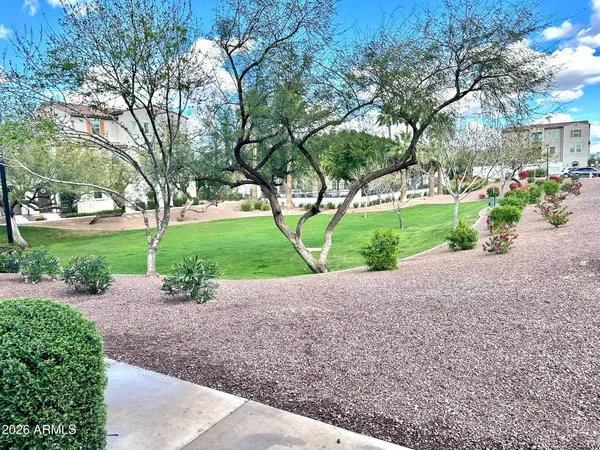 $262,000 | 2264 East Huntington Drive, Phoenix, AZ 85040