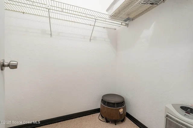 a bathroom with a toilet