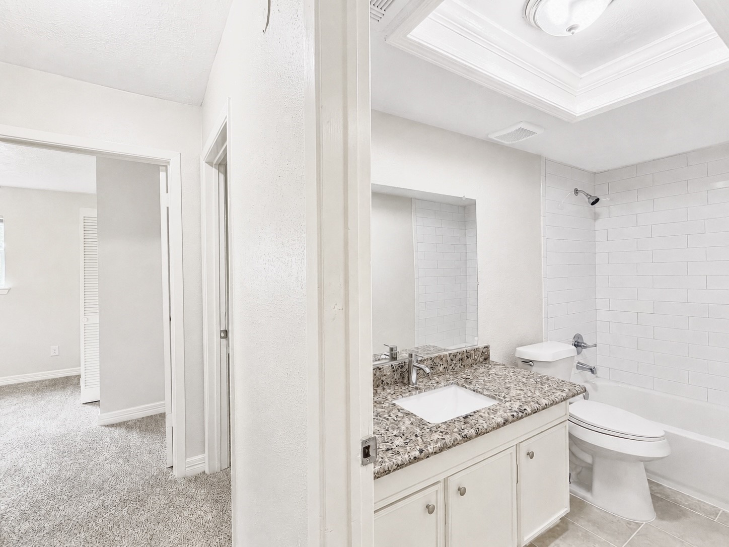 8407 Riverside Walk Lane Houston, TX 77064 - Photo 27 of 33 Upstairs secondary bathroom conveniently located near the two additional bedrooms.