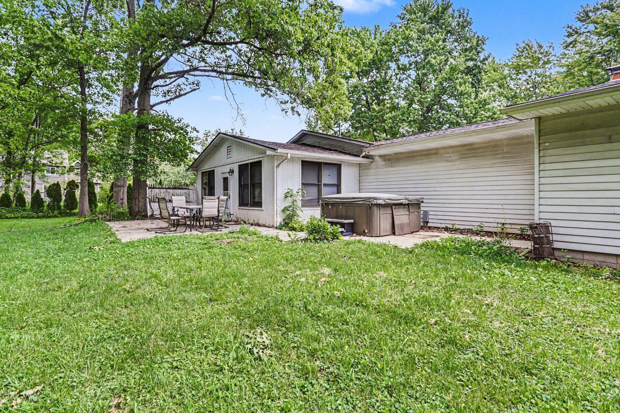 4905 Babbitt Road New Albany, OH 43054 - Photo 4 of 6