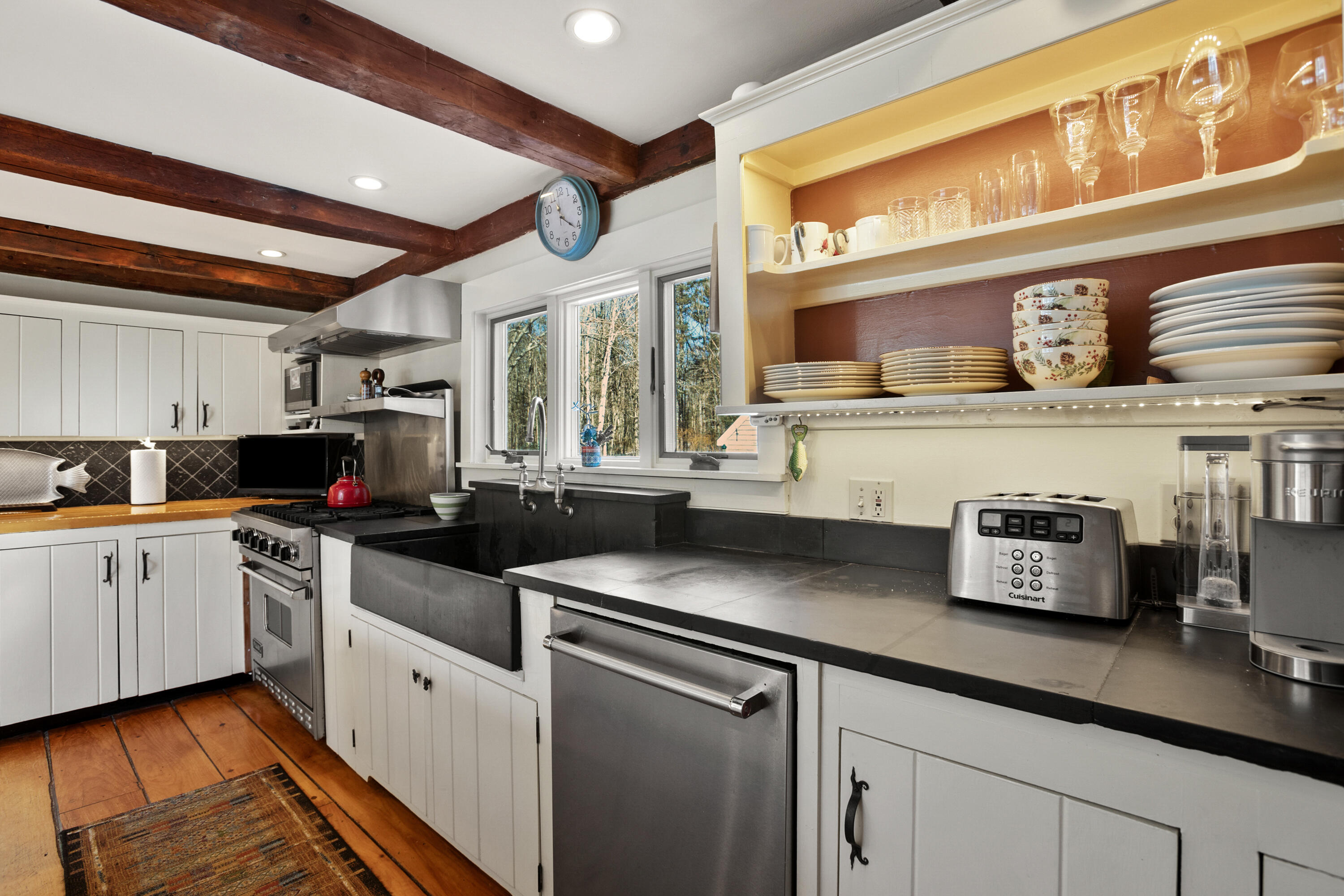 390 Cole Road Kennebunk, ME 04043 - Photo 18 of 56 packmaynard_vbenenti_390colerdkennebunk_