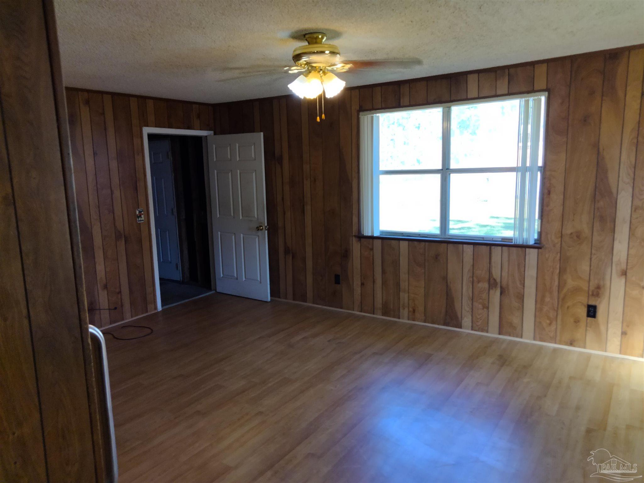 1308 Dog Track Road Pensacola, FL 32506 - Photo 8 of 12 Gallery Image 8