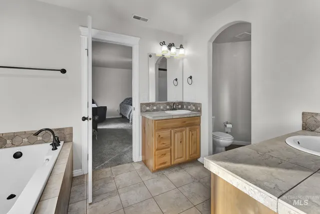 $469,000 | 10817 Cloudless Street, Nampa, ID 83687