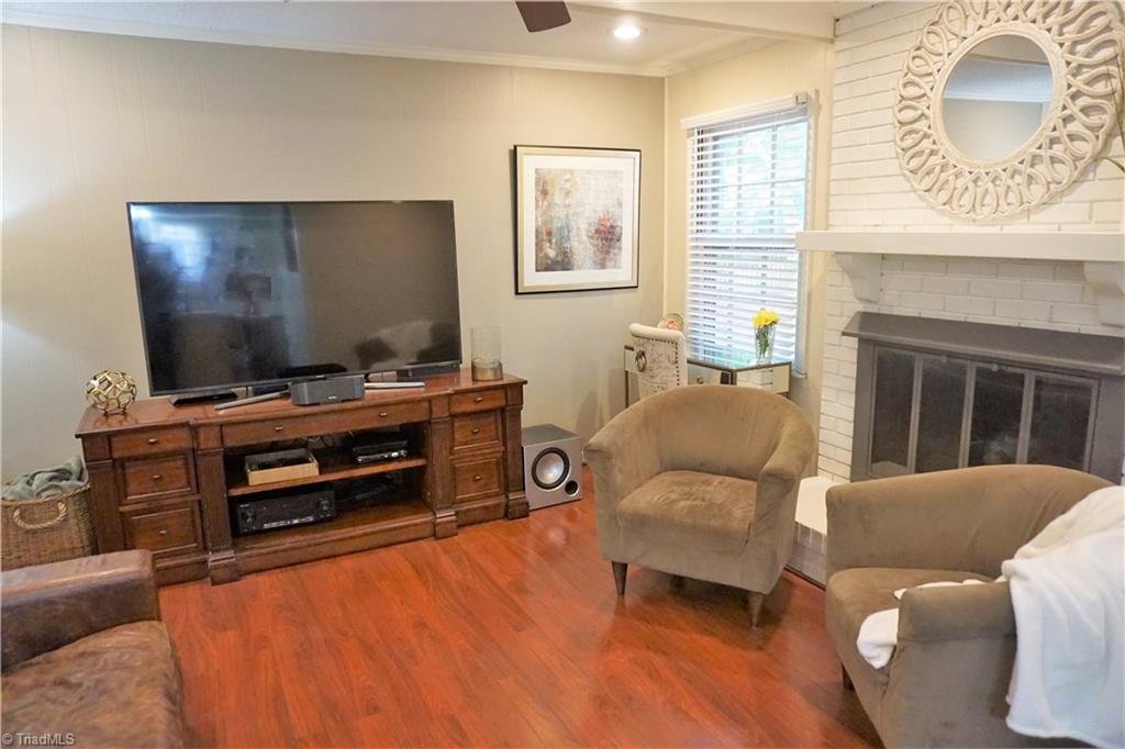 2104 Three Meadows Road Greensboro, NC 27455 - Photo 14 of 30 Gallery Image 14