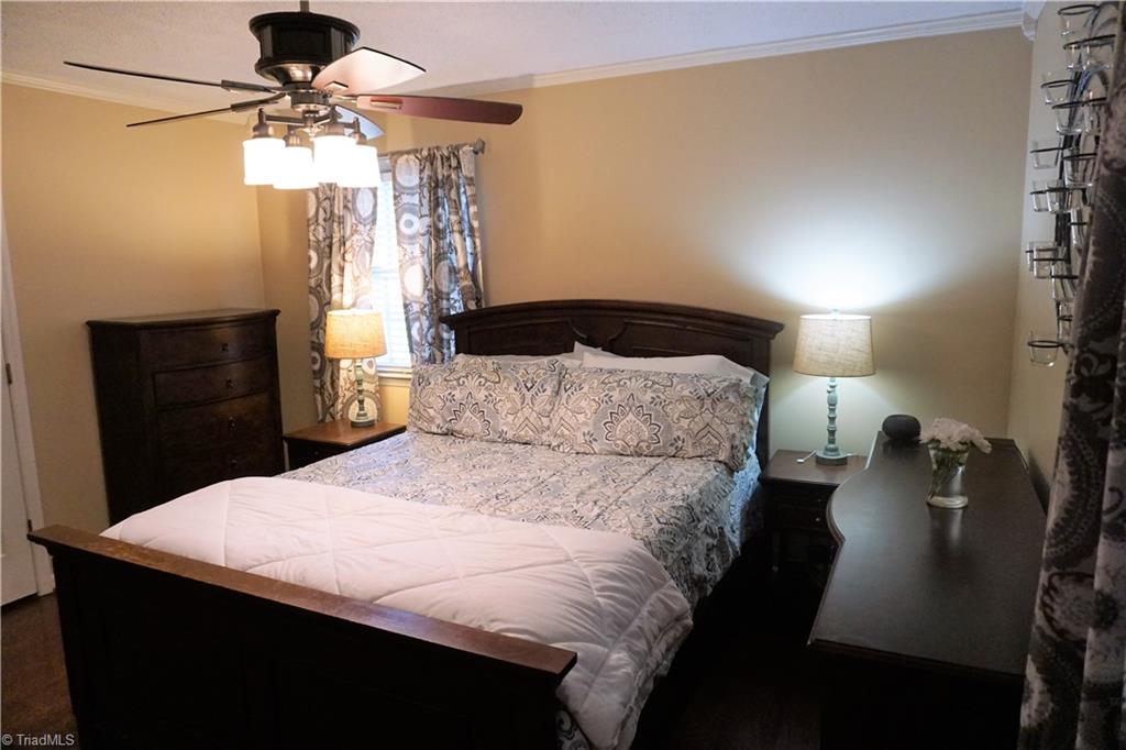 2104 Three Meadows Road Greensboro, NC 27455 - Photo 18 of 30 Gallery Image 18