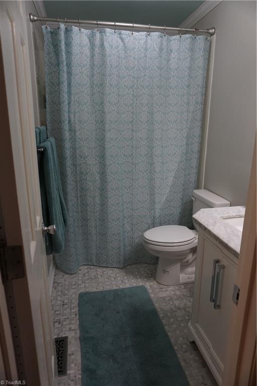 2104 Three Meadows Road Greensboro, NC 27455 - Photo 22 of 30 Gallery Image 22