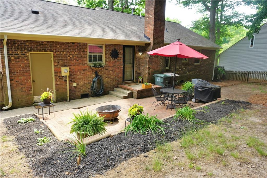 2104 Three Meadows Road Greensboro, NC 27455 - Photo 27 of 30 Gallery Image 27
