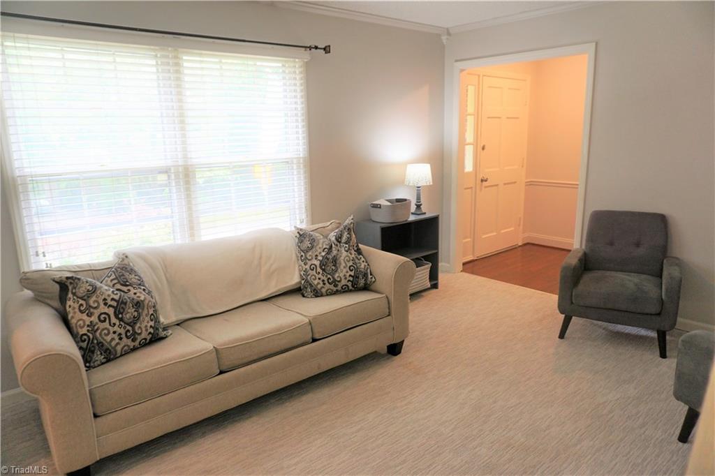 2104 Three Meadows Road Greensboro, NC 27455 - Photo 4 of 30 Gallery Image 4