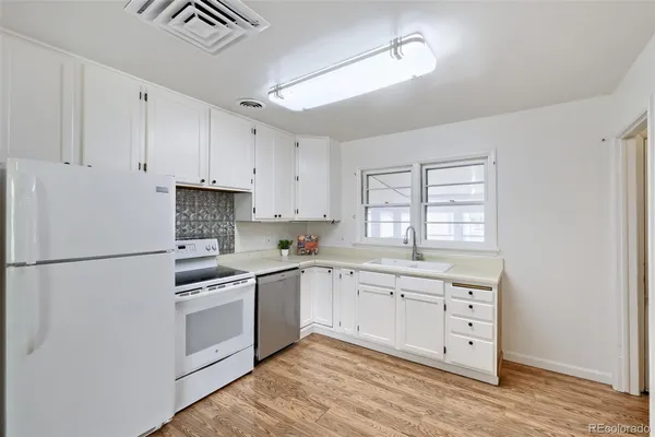 $269,000 | 1911 Elmwood Lane, Pueblo, CO 81005