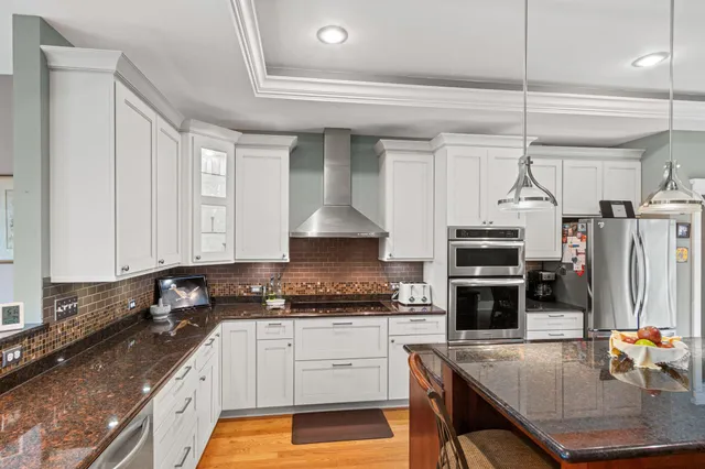 $869,900 | 818 Manchester Court, Nekoosa, WI 54457