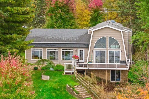 $834,900 | 818 Manchester Court, Nekoosa, WI 54457