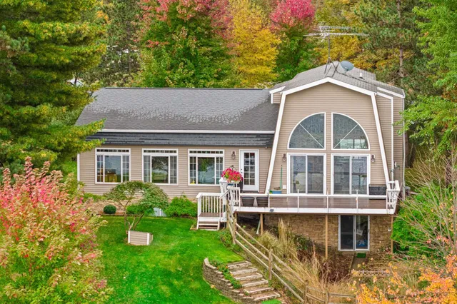 $869,900 | 818 Manchester Court, Nekoosa, WI 54457