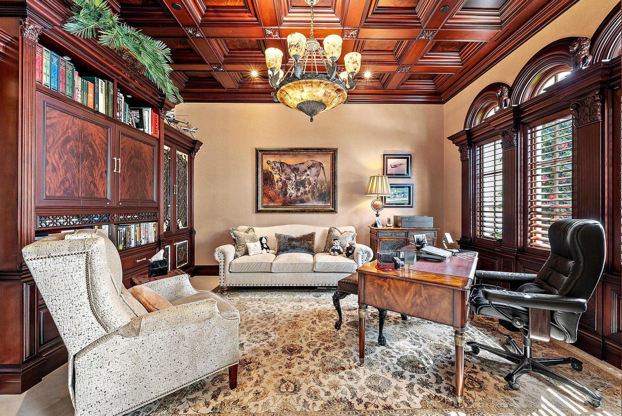 115 Gulfstream Road Palm Beach, FL 33480 - Photo 5 of 33 115 Gulfstream Rd-16
