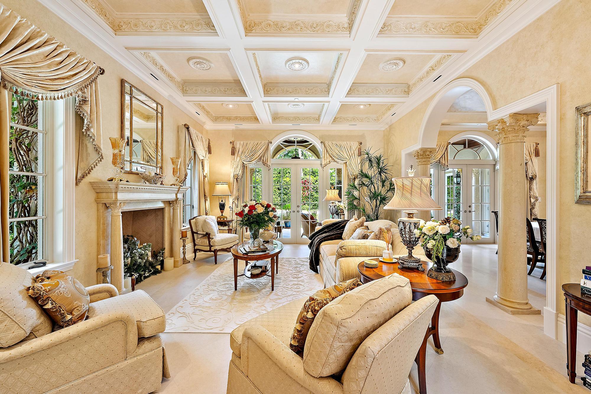 115 Gulfstream Road Palm Beach, FL 33480 - Photo 6 of 33 115 Gulfstream Rd-22