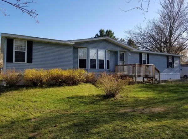 $220,000 | 34440 North Drive, Gobles, MI 49055