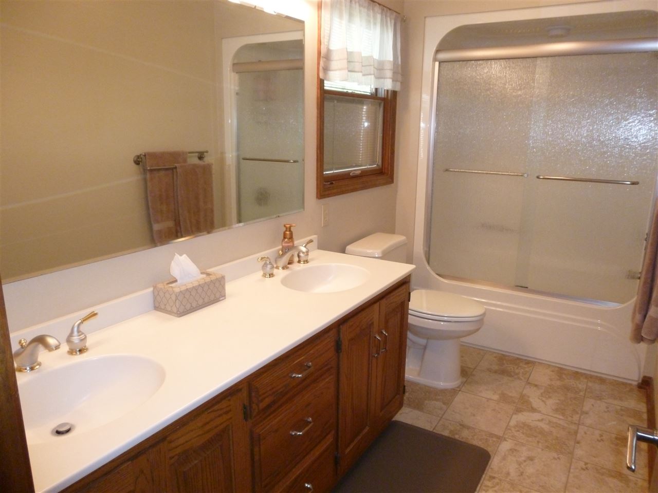 415 South Peerless Road Evansville, IN 47712 - Photo 13 of 30 Gallery Image 13