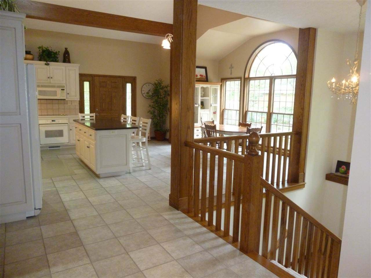 415 South Peerless Road Evansville, IN 47712 - Photo 6 of 30 Gallery Image 6