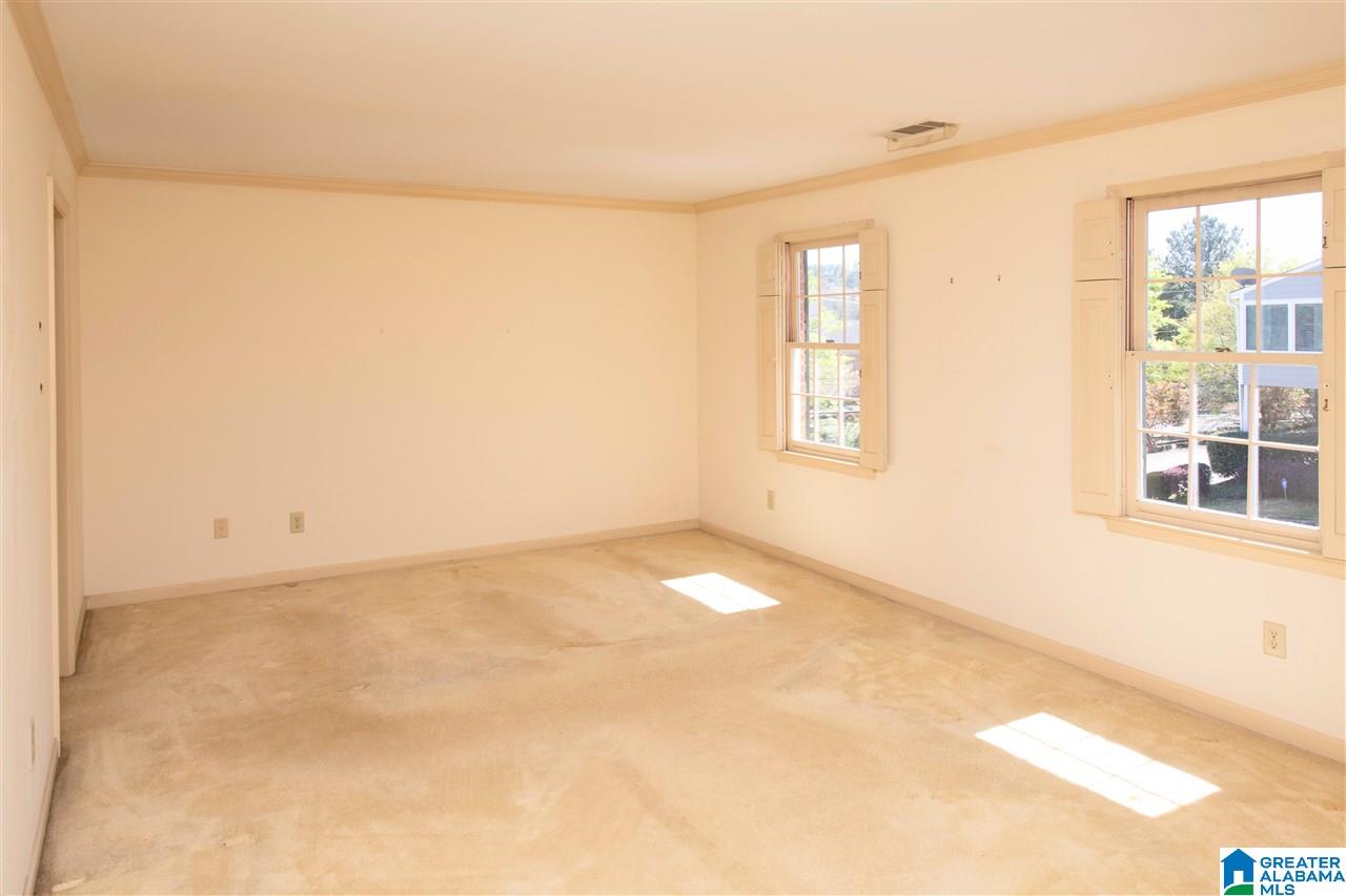 34 The Falls Drive Birmingham, AL 35216 - Photo 9 of 16