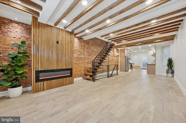 $498,900 | 941 South 50th Street, Philadelphia, PA 19143