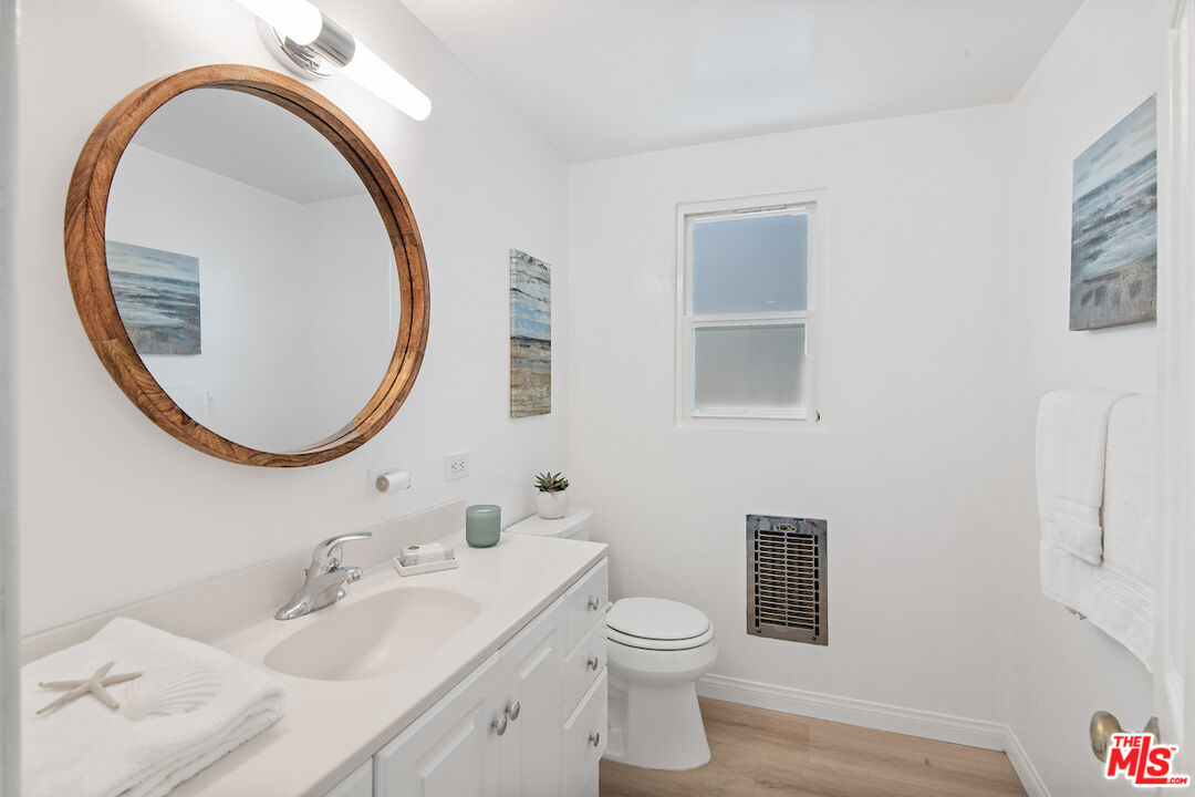111 Waterview Street Playa del Rey, CA 90293 - Photo 23 of 33 Gallery Image 23