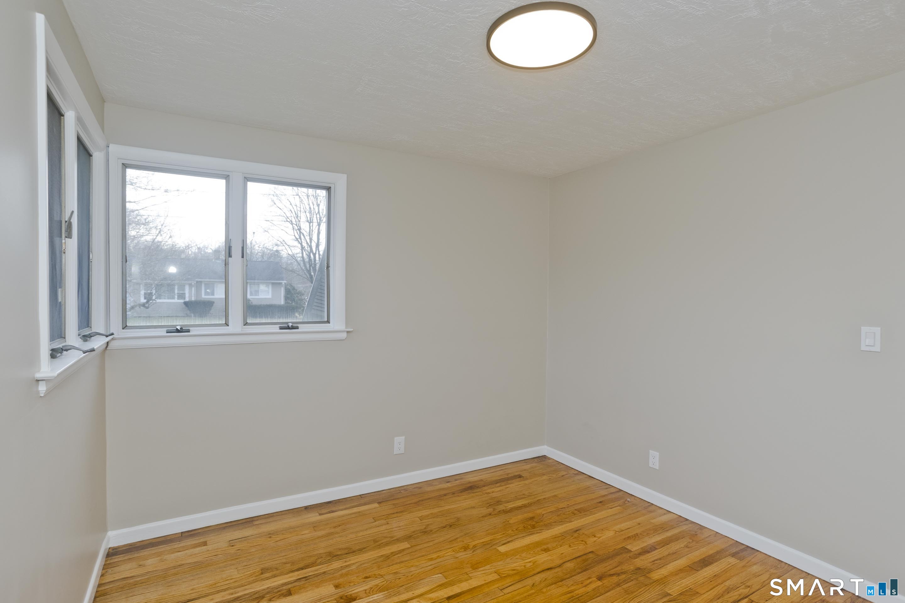 2 Pearl St Extension Enfield, CT 06082 - Photo 30 of 40