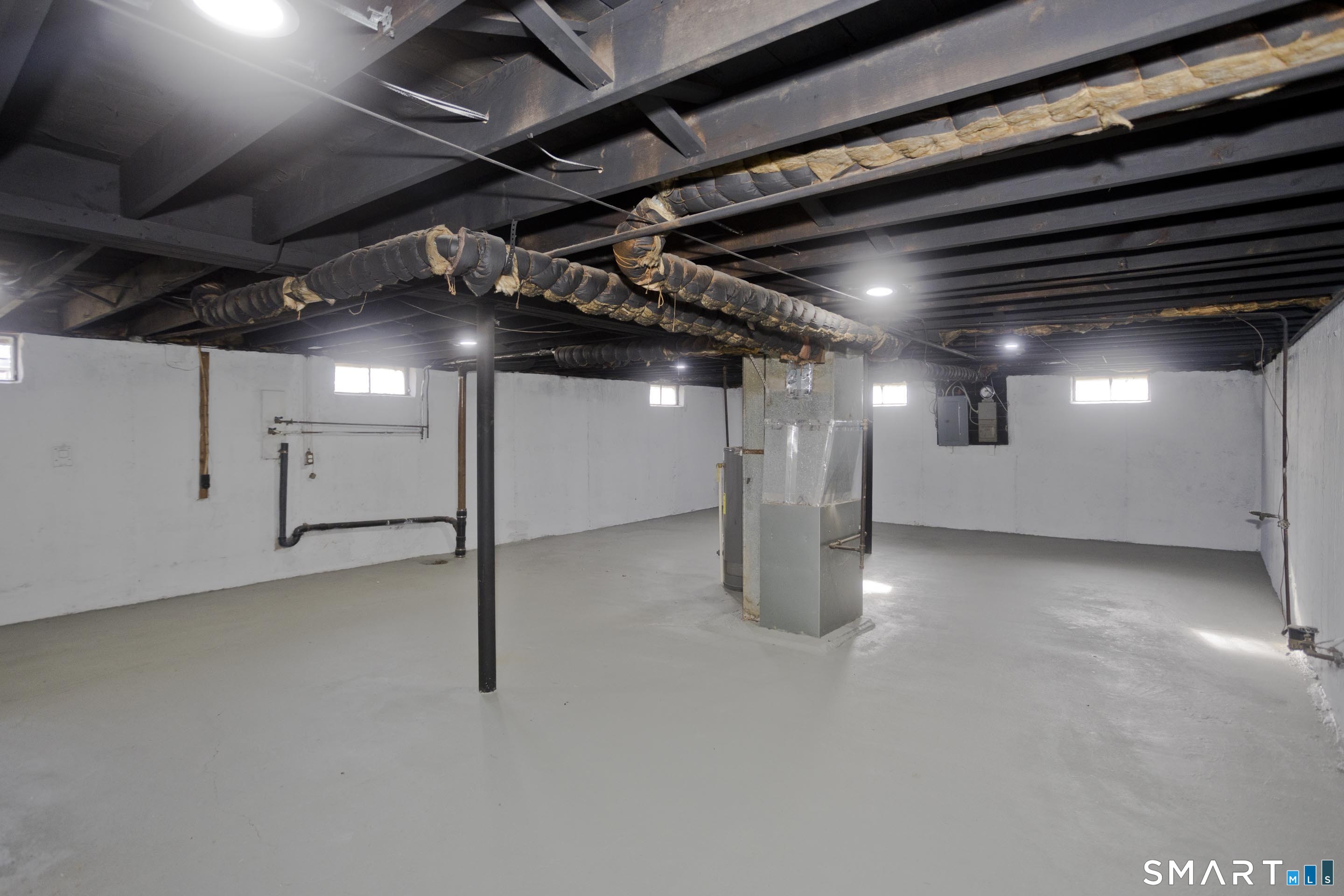 2 Pearl St Extension Enfield, CT 06082 - Photo 36 of 40