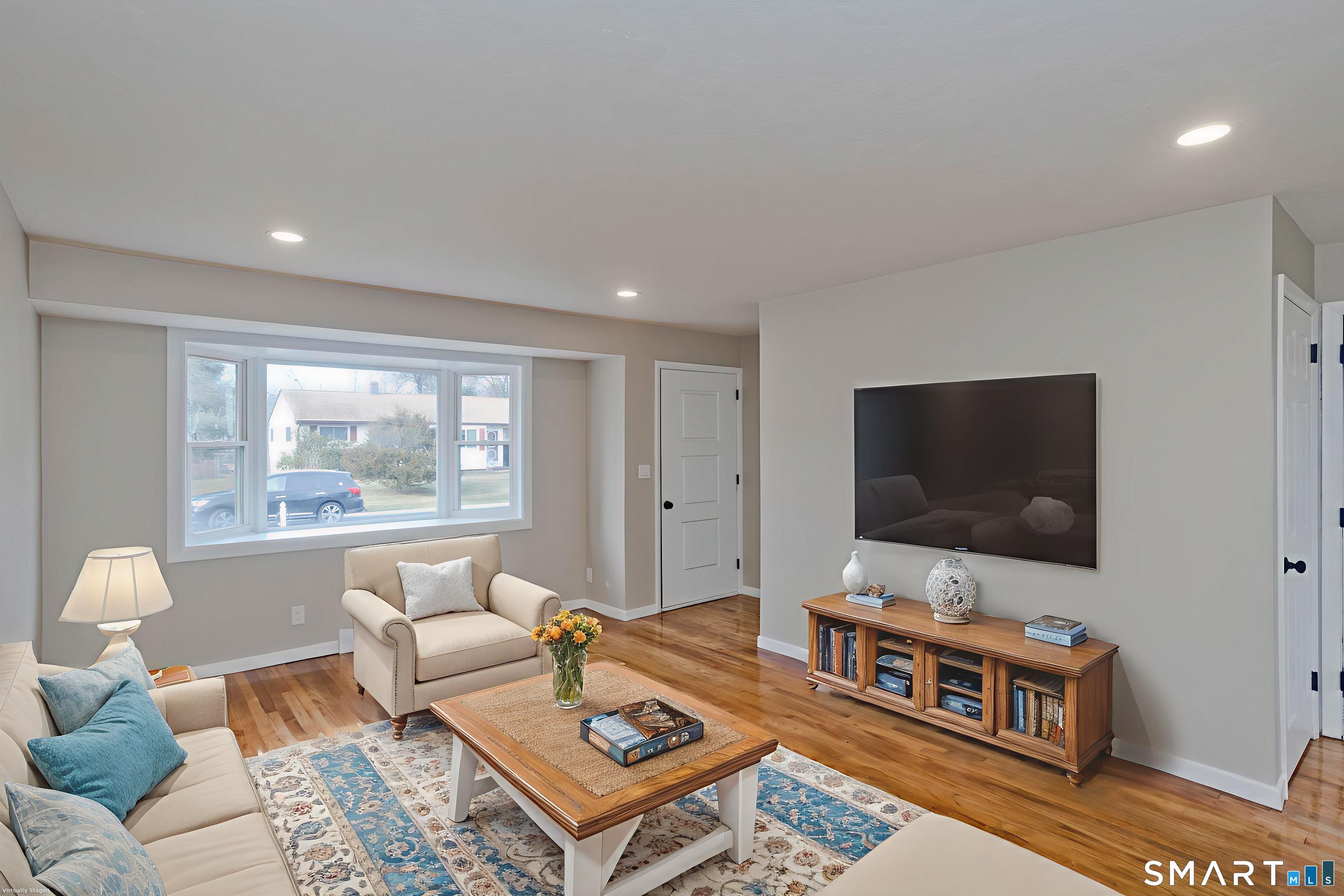 2 Pearl St Extension Enfield, CT 06082 - Photo 4 of 40