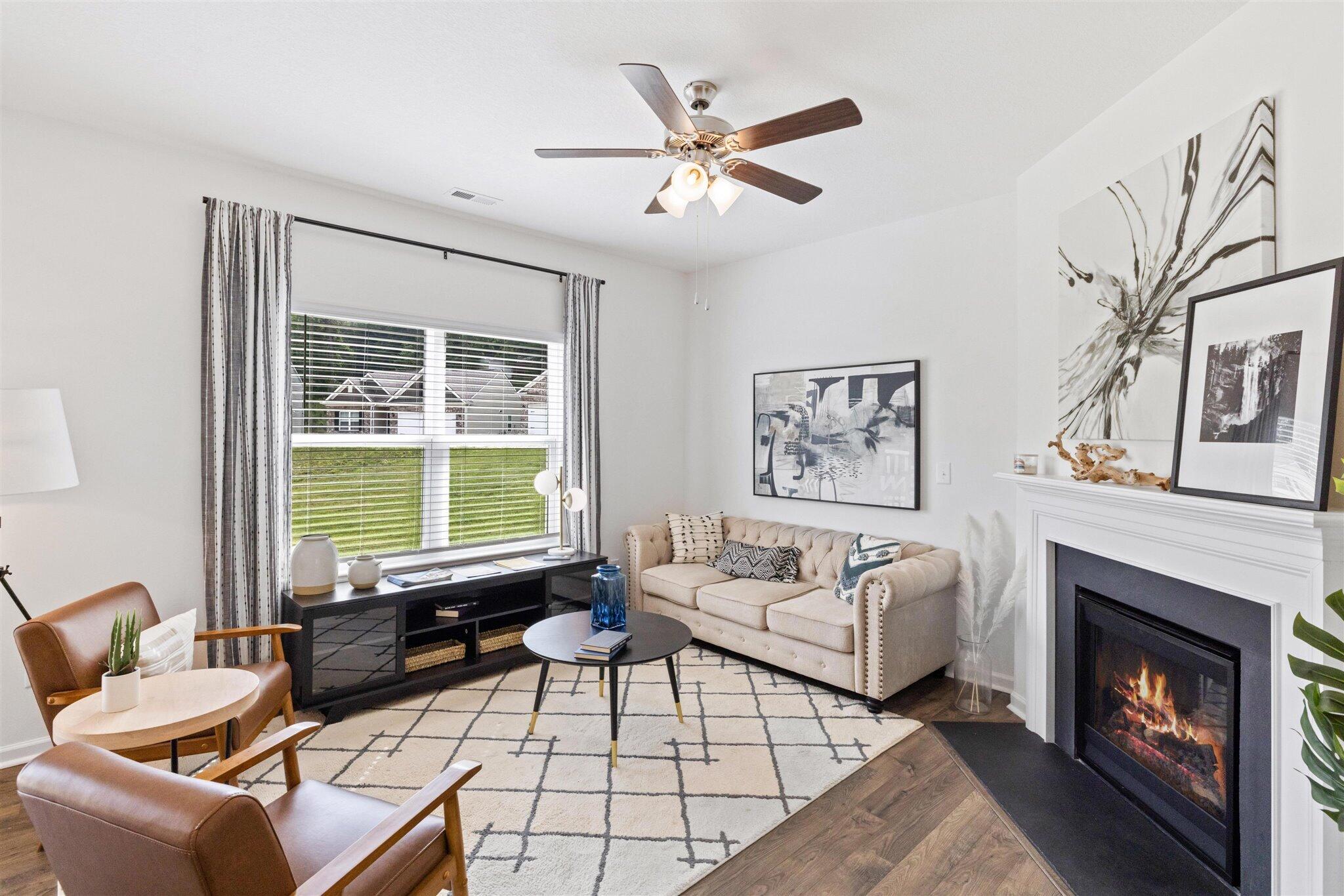 218 Fox Den Circle Dalton, GA 30721 - Photo 7 of 24 09 - Living Area 01
