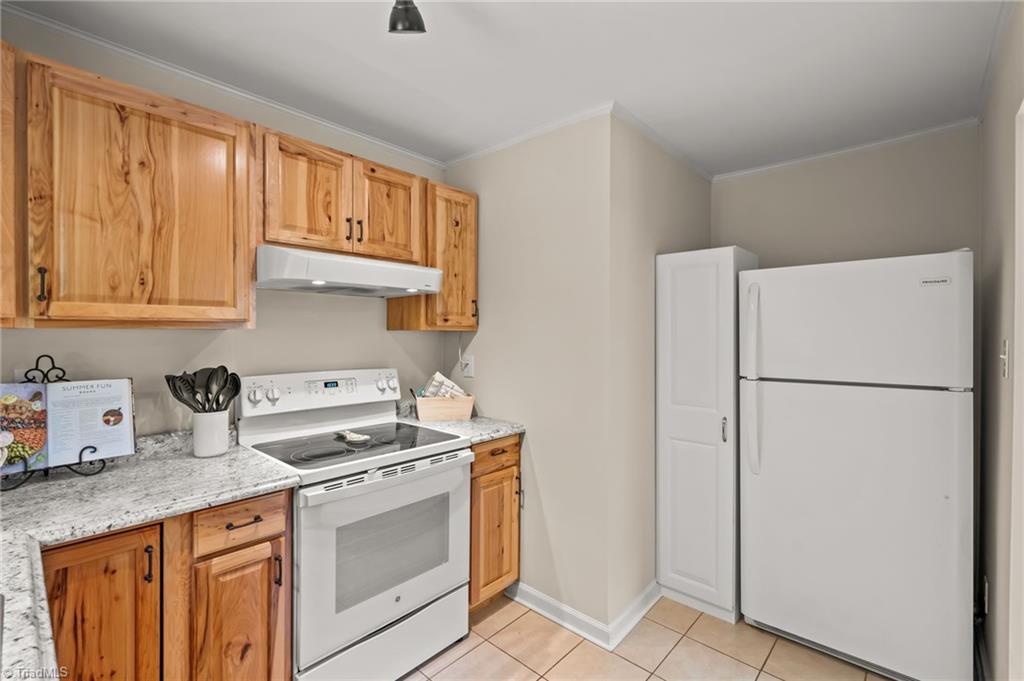 264 Beddington Street High Point, NC 27260 - Photo 11 of 29