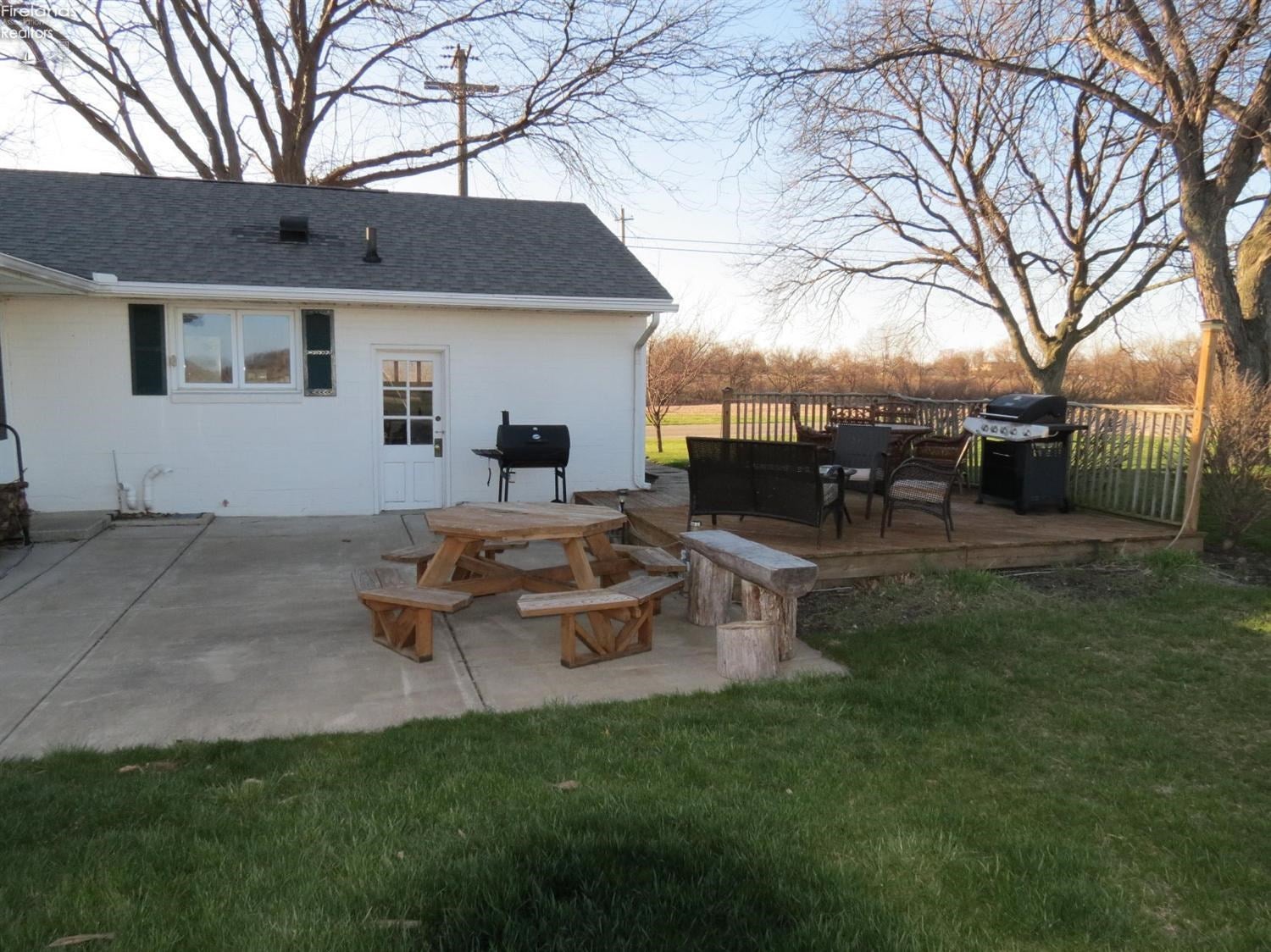 716 Taylor Road Sandusky, OH 44870 - Photo 4 of 10 Gallery Image 4