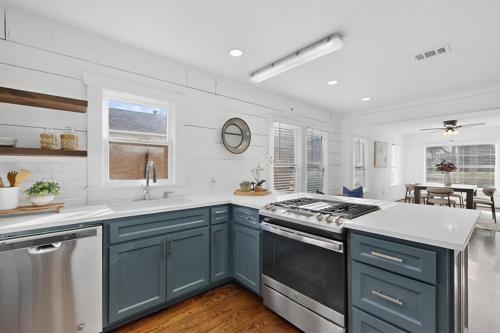 2511 Lipscomb Street Fort Worth, TX 76110 - Photo 13 of 38