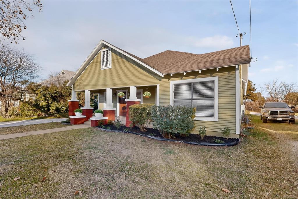 2511 Lipscomb Street Fort Worth, TX 76110 - Photo 3 of 38