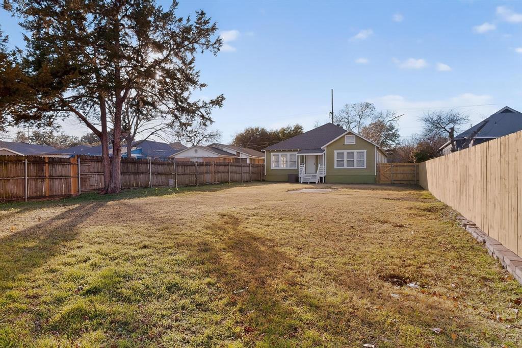 2511 Lipscomb Street Fort Worth, TX 76110 - Photo 35 of 38