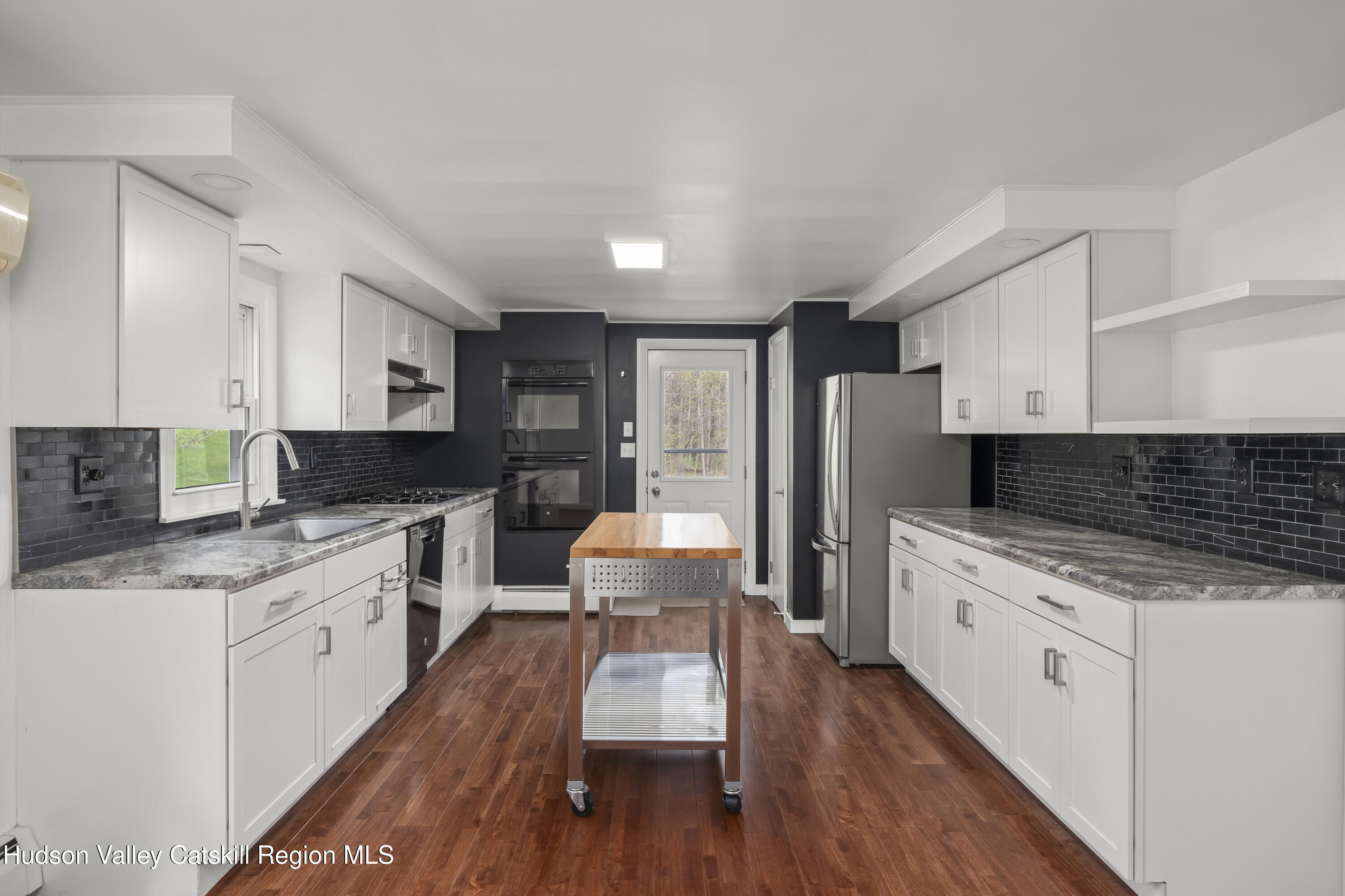 367 Woods Court Road Ancramdale, NY 12503 - Photo 7 of 31 7Y3A6541