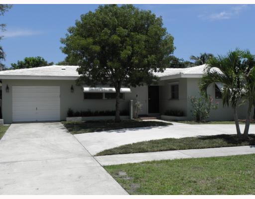 200 Southwest 12th Avenue Boca Raton, FL 33486 - Photo 1 of 11 Primary Photo