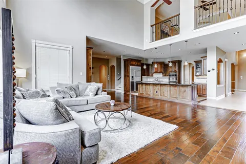 $995,000 | 3623 Wellspring Lake Drive, Fulshear, TX 77441