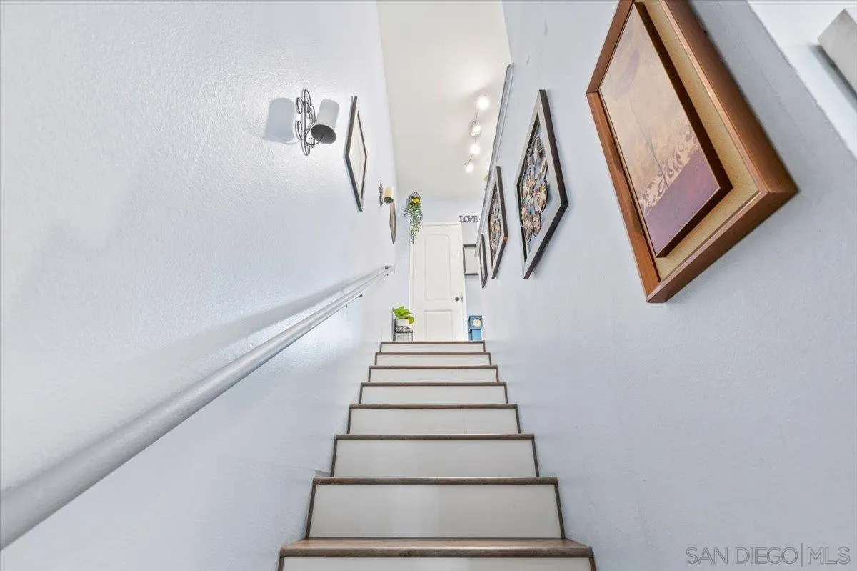 6821 Alvarado Road, Unit 2 San Diego, CA 92120 - Photo 13 of 26