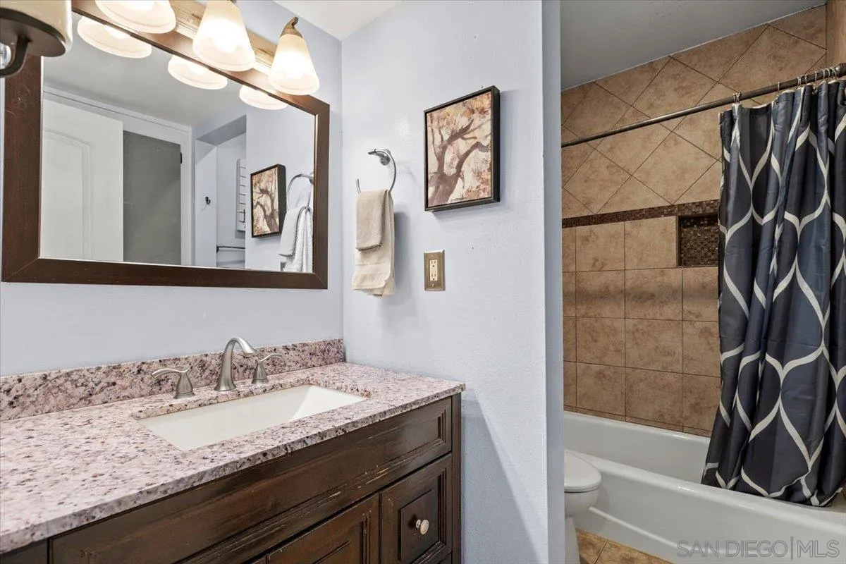 6821 Alvarado Road, Unit 2 San Diego, CA 92120 - Photo 15 of 26