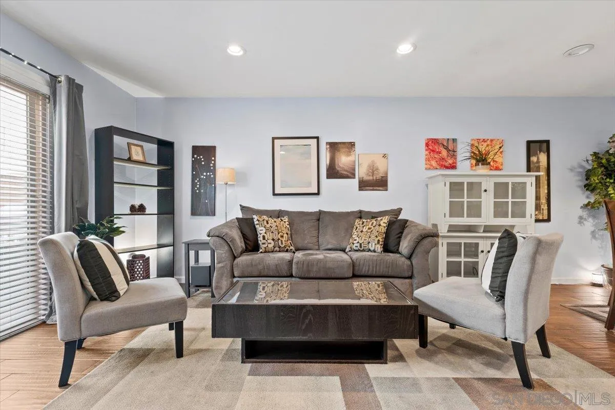 6821 Alvarado Road, Unit 2 San Diego, CA 92120 - Photo 3 of 26