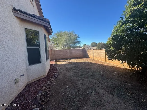 $1,525 | 1501 Silverado Drive, Sierra Vista, AZ 85635
