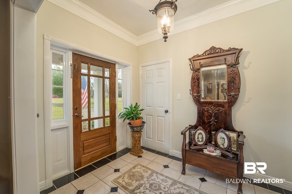 10901 Elnina Drive Mobile, AL 36608 - Photo 3 of 22
