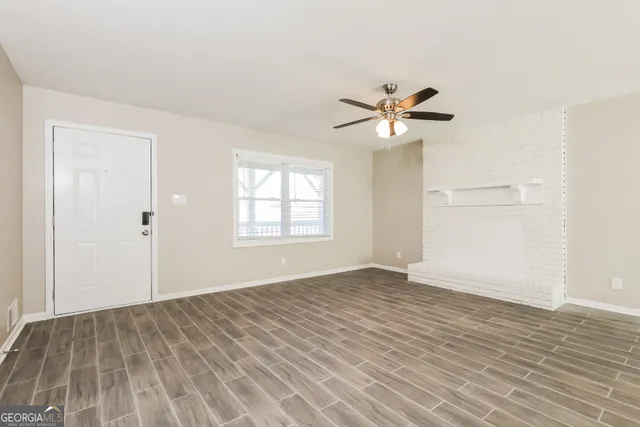 $1,915 | 219 Deerfield Drive, Jonesboro, GA 30238