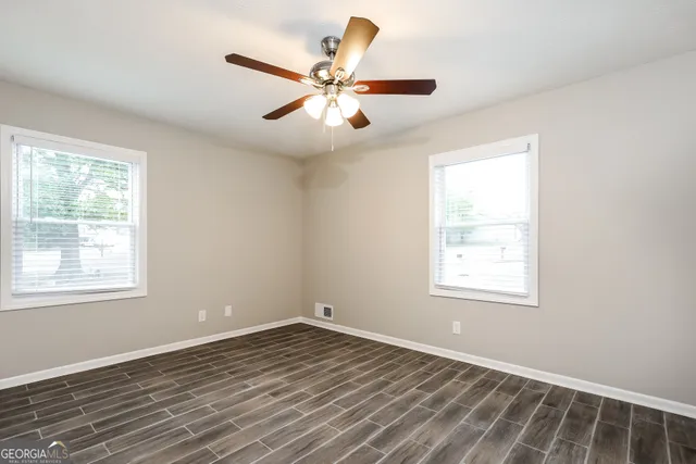 $1,915 | 219 Deerfield Drive, Jonesboro, GA 30238