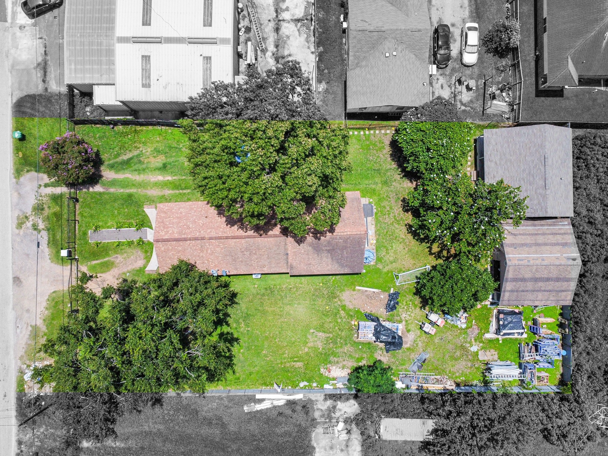 1540 Sheffield Boulevard Houston, TX 77015 - Photo 34 of 42 a view of a garden with plants